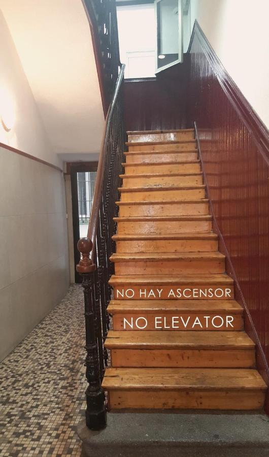 Ap Gran Via IV -Quinto Piso Sin Ascensor- Apartman Madrid Kültér fotó